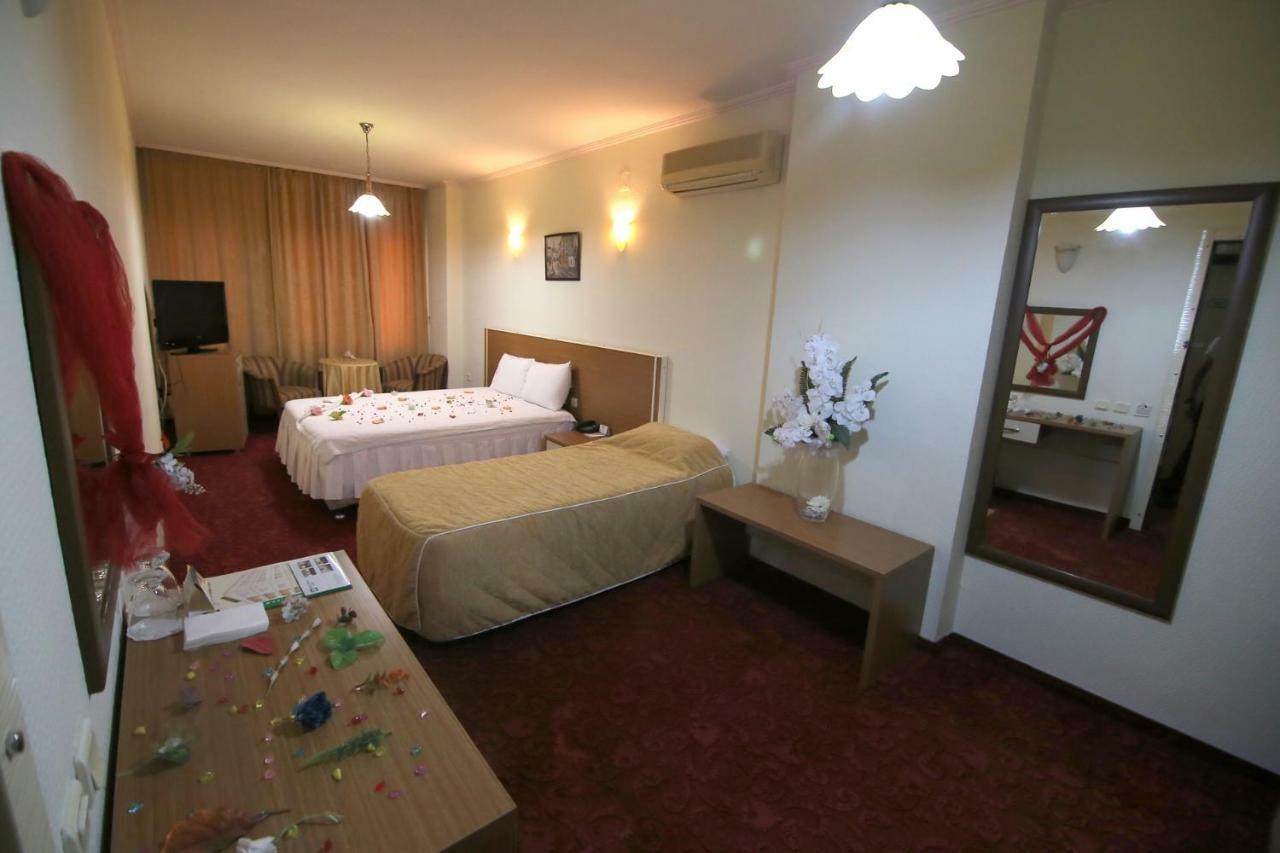 Aykut Palace Otel İskenderun Екстериор снимка